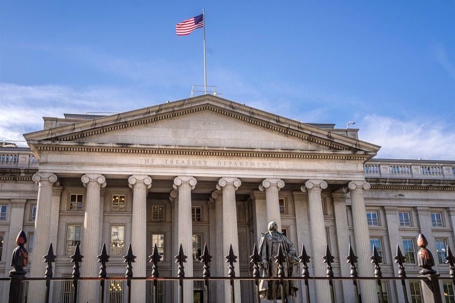 США ввели новые санкции в отношении главы Сбербанка Германа Грефа и 328 депутатов Госдумы