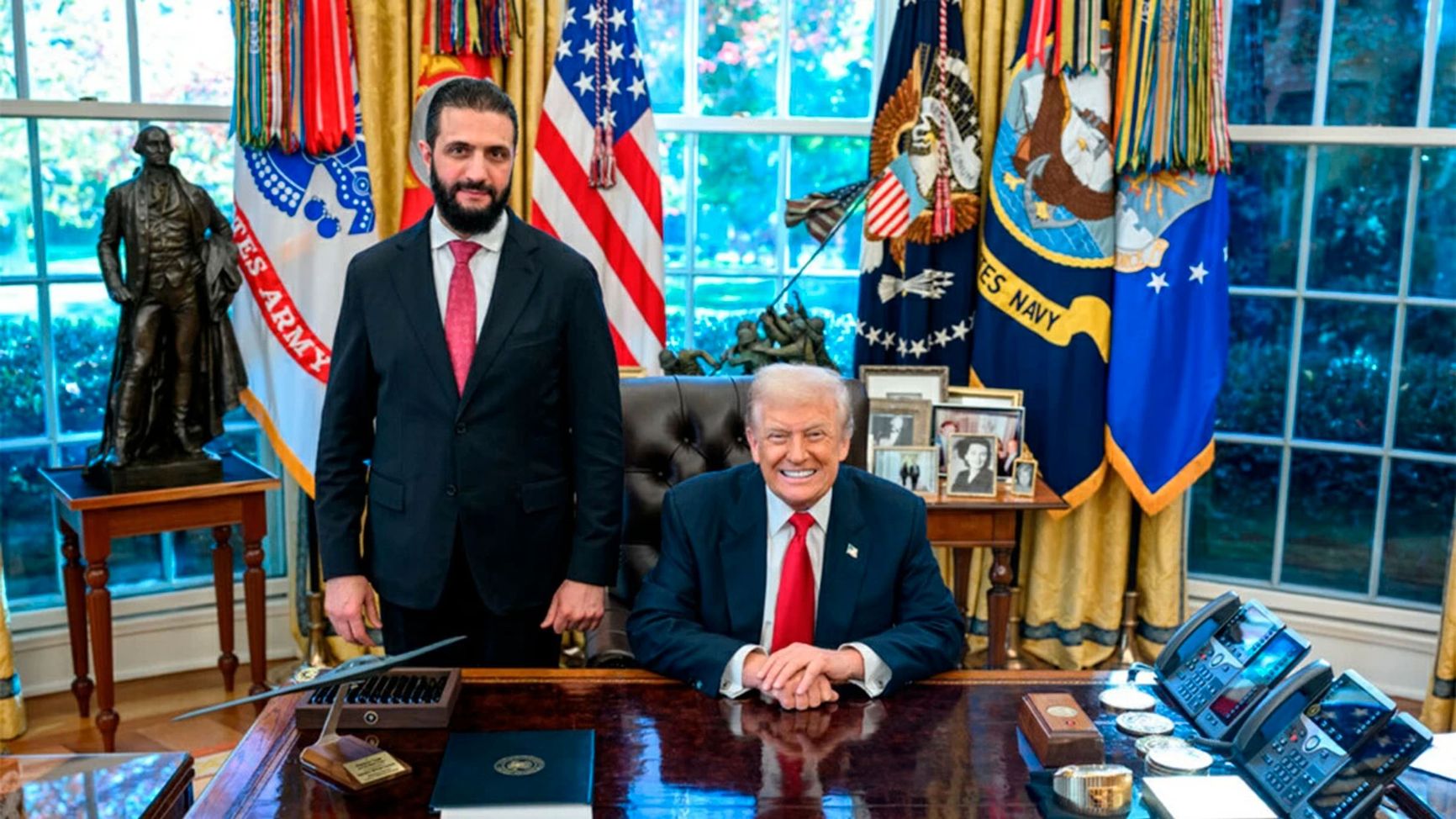 Al-Sharaa in the Oval Office with Donald Trump