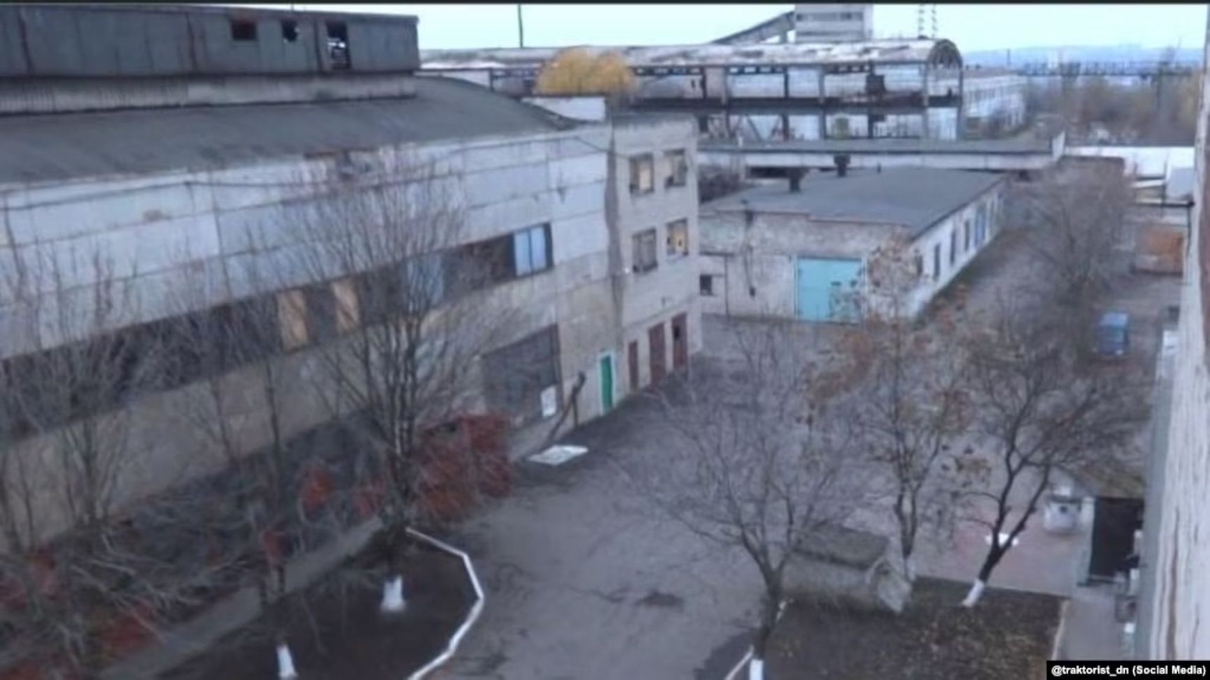 Photograph of the Izolyatsia grounds, published in January 2021 on the traktorist_dn Telegram channel